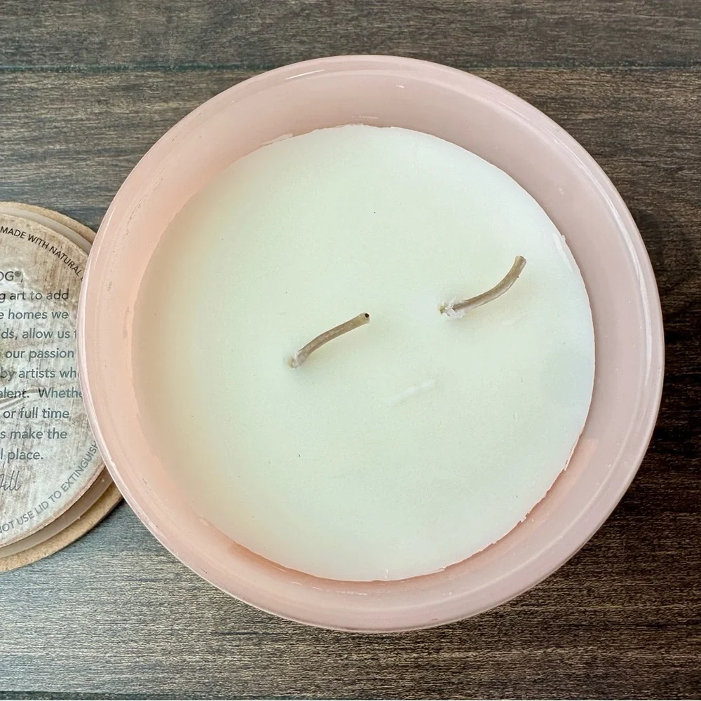 Sand + Fog White Vanilla Candle - Natural Wax Blend - 12 oz - 100% Cotton Wick - Picture 3 of 8